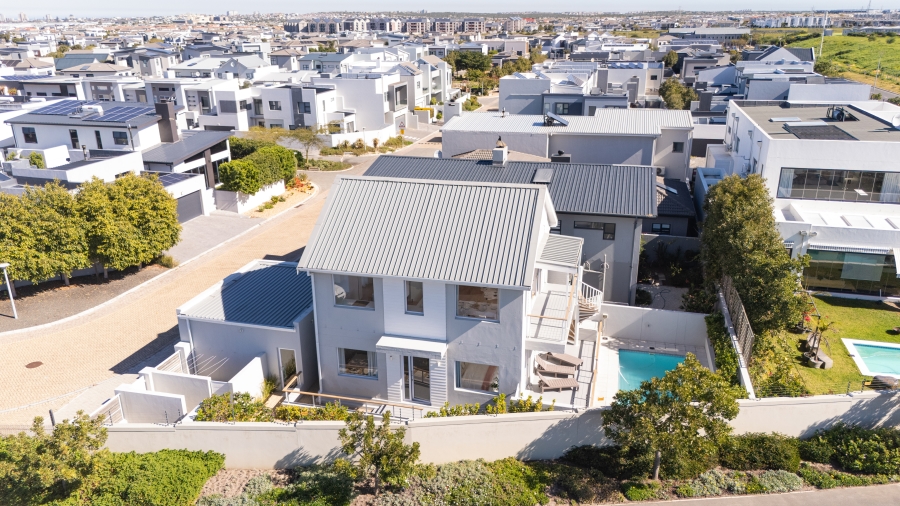 2 Bedroom Property for Sale in Sagewood Western Cape